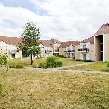 Residhome Roissy Village-2